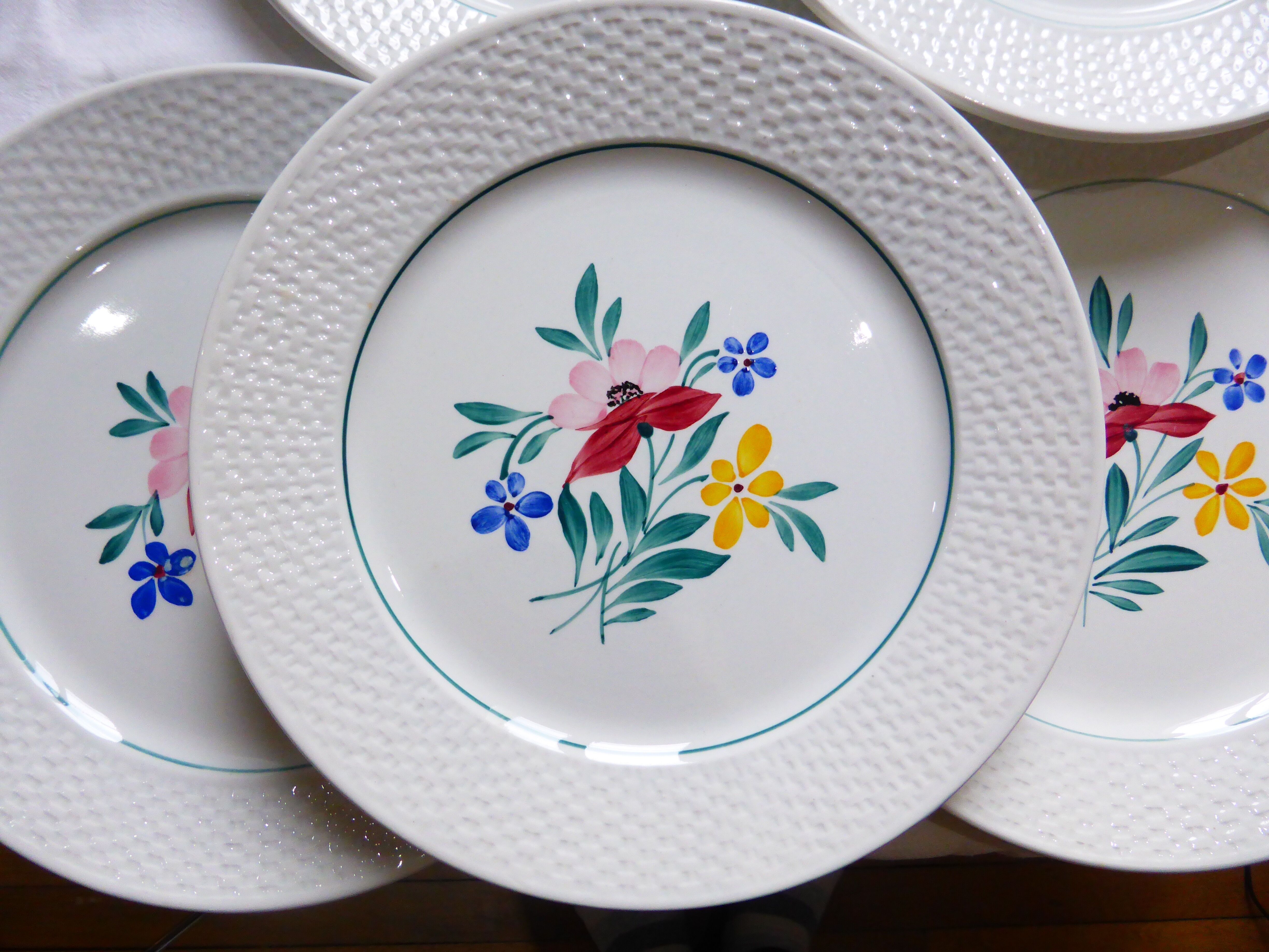 6 Digoin Sarreguemines vintage flat plates in porcelain model Fabiola